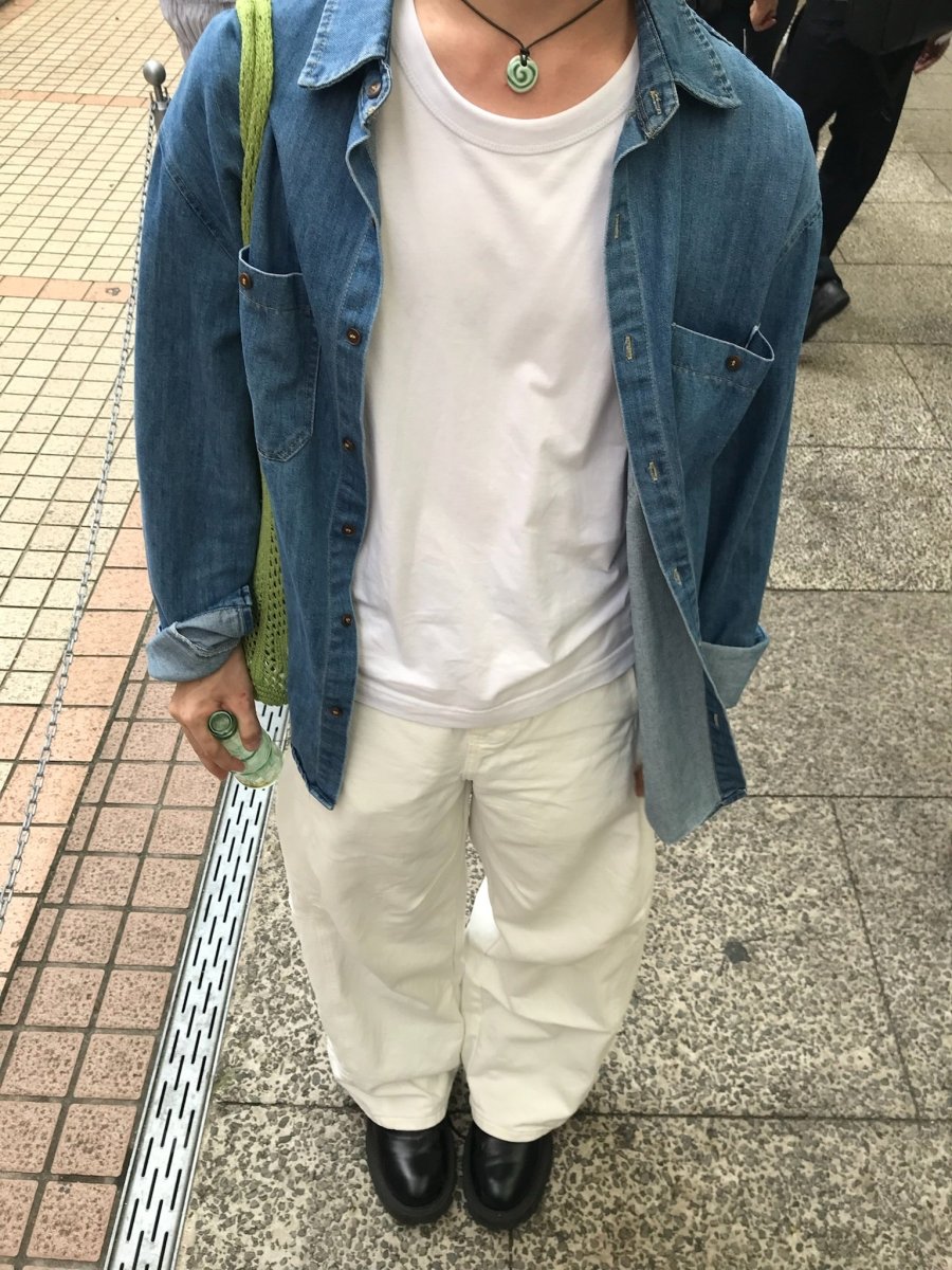 ヴィンテージウォッシュ・オーバーサイズデニムシャツ